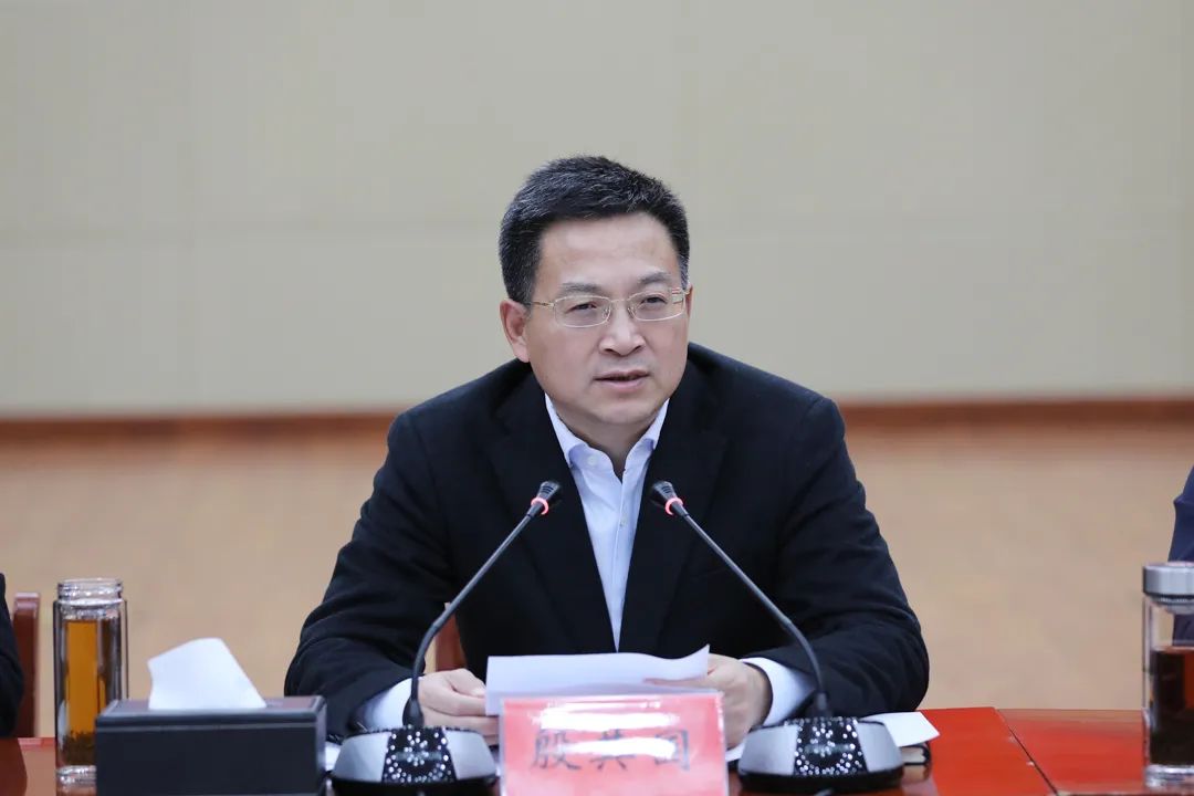 宿豫召开全区领导干部会议，传达学习省第十四次党代会精神