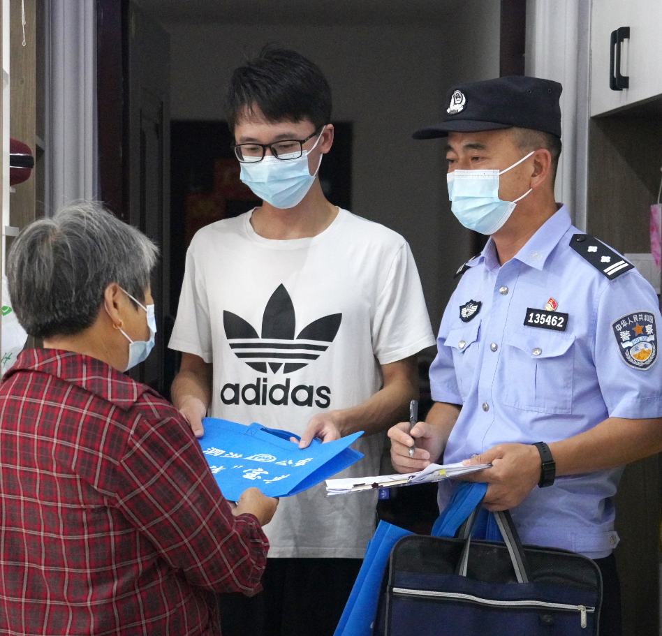 泗洪公安：以人民满意为标准  全力打造最美平安风景线