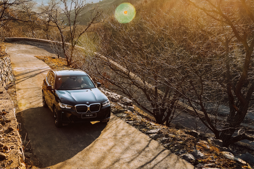 新款BMW iX3：说到性价比，在坐的各位都是弟弟