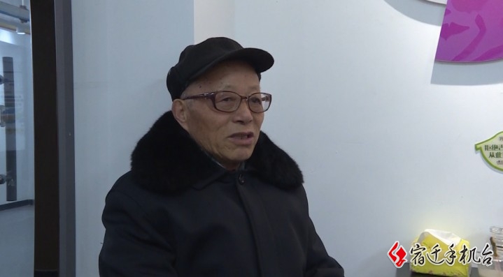 “爱心早餐” 让三十多名老人暖到心里