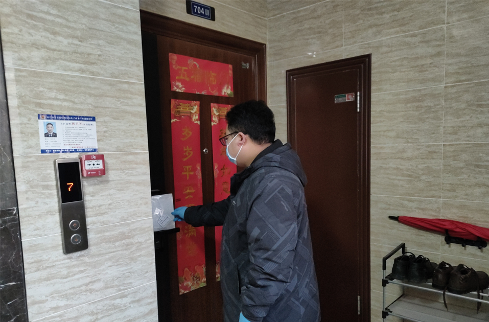 网格送药小分队“暖力全开”